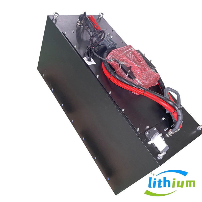 51.2V 304ah Şarj edilebilir Lityum İyon Elektrik Çatal Pil Paketi LiFePO4 çekiş pil