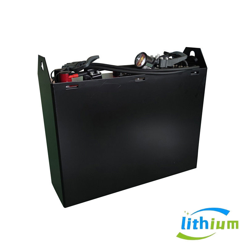 Güç çıkışı 25.6V 500kg Uzun döngü ömrü olan Siyah Ağır Güçlü Kamyon Pil